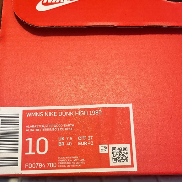 Refab’d one of a kind Nike Women’s Dunk High 1985 size 10 - Picture 13 of 13